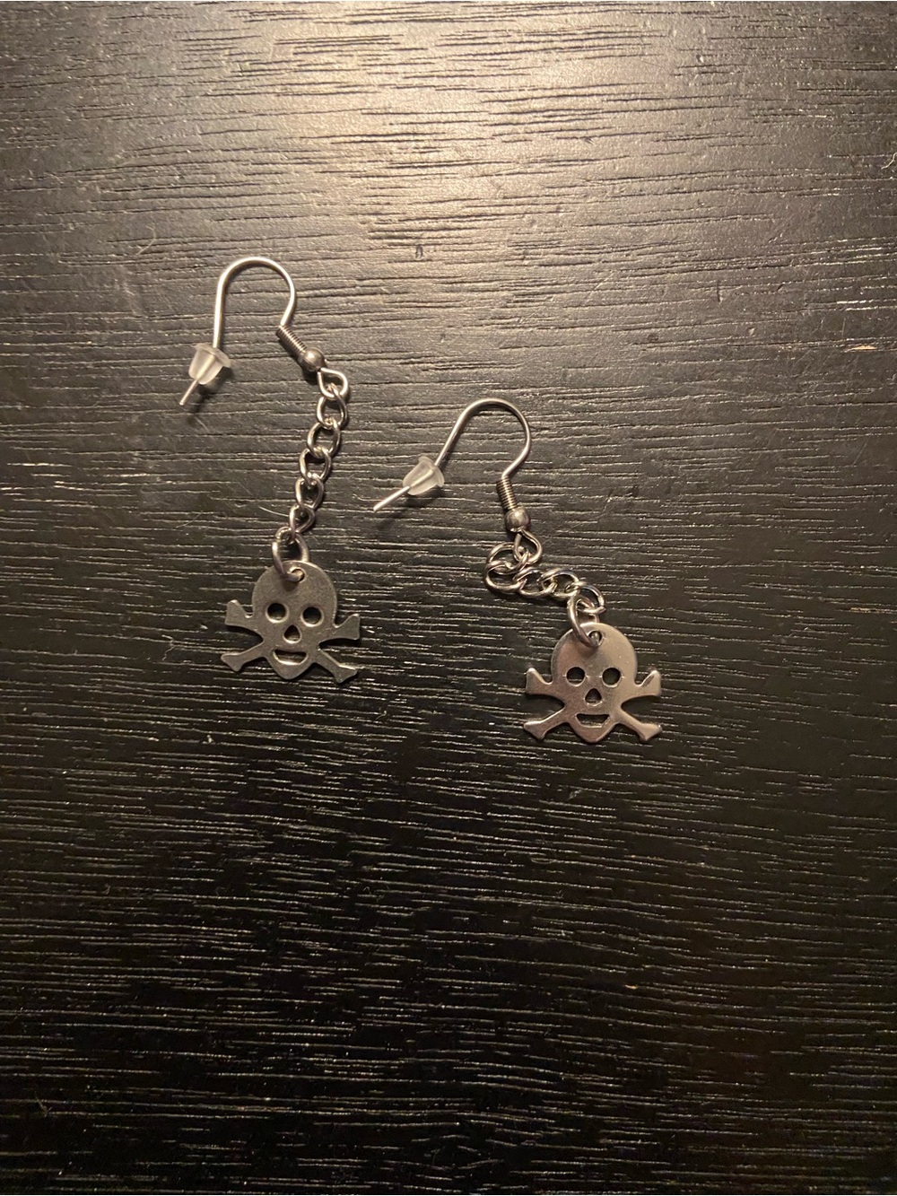 Pirate Silver Skull & Crossbones Dangle Earrings